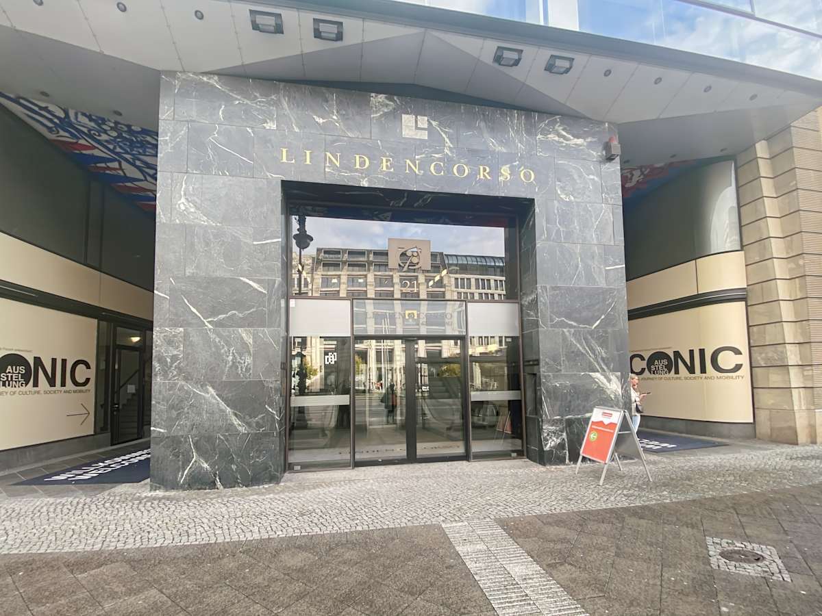 Berlin, Unter den Linden, Unter den Linden 21, Lindencorso - Regus