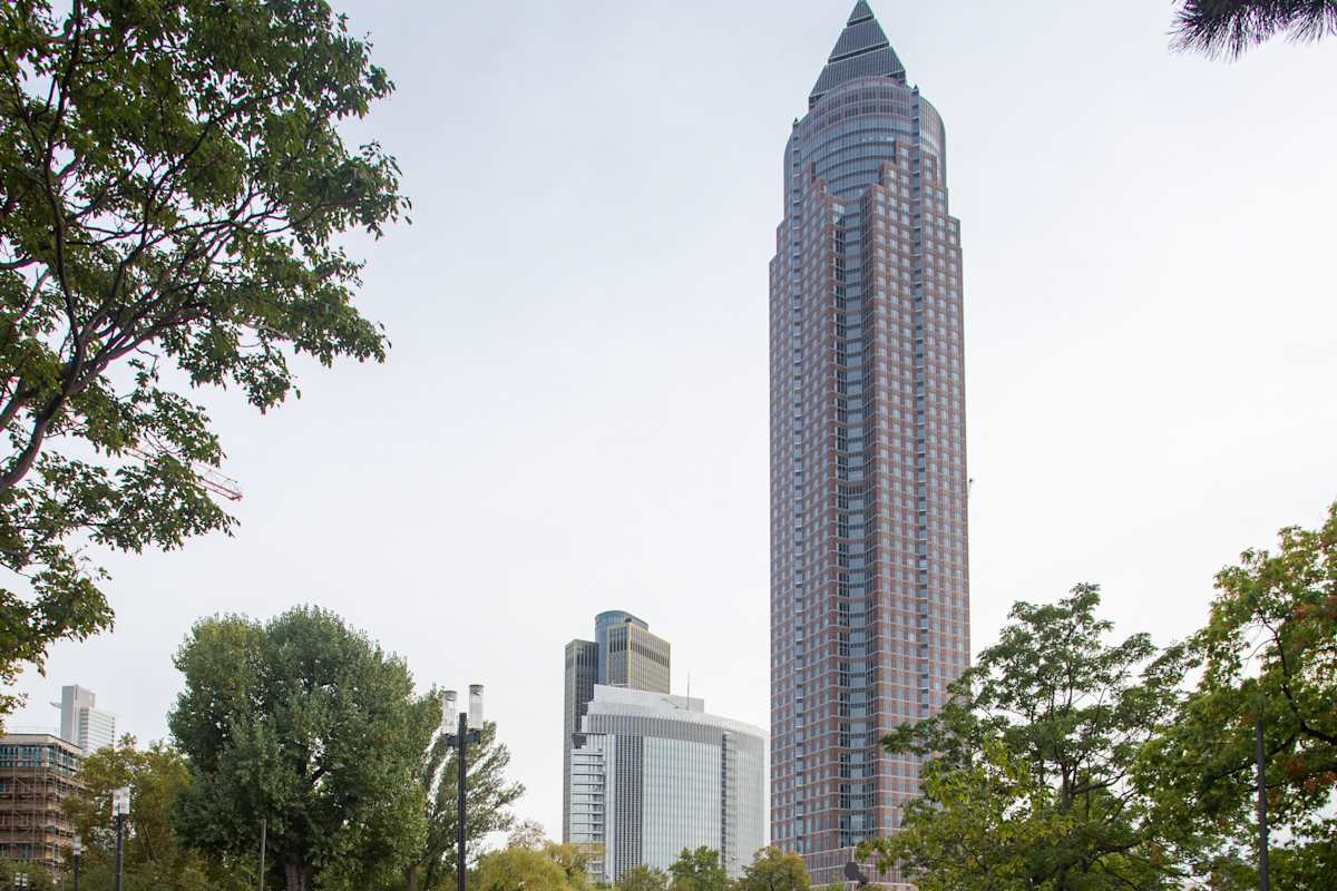 Frankfurt Messeturm, Friedrich-Ebert-Anlage - Regus