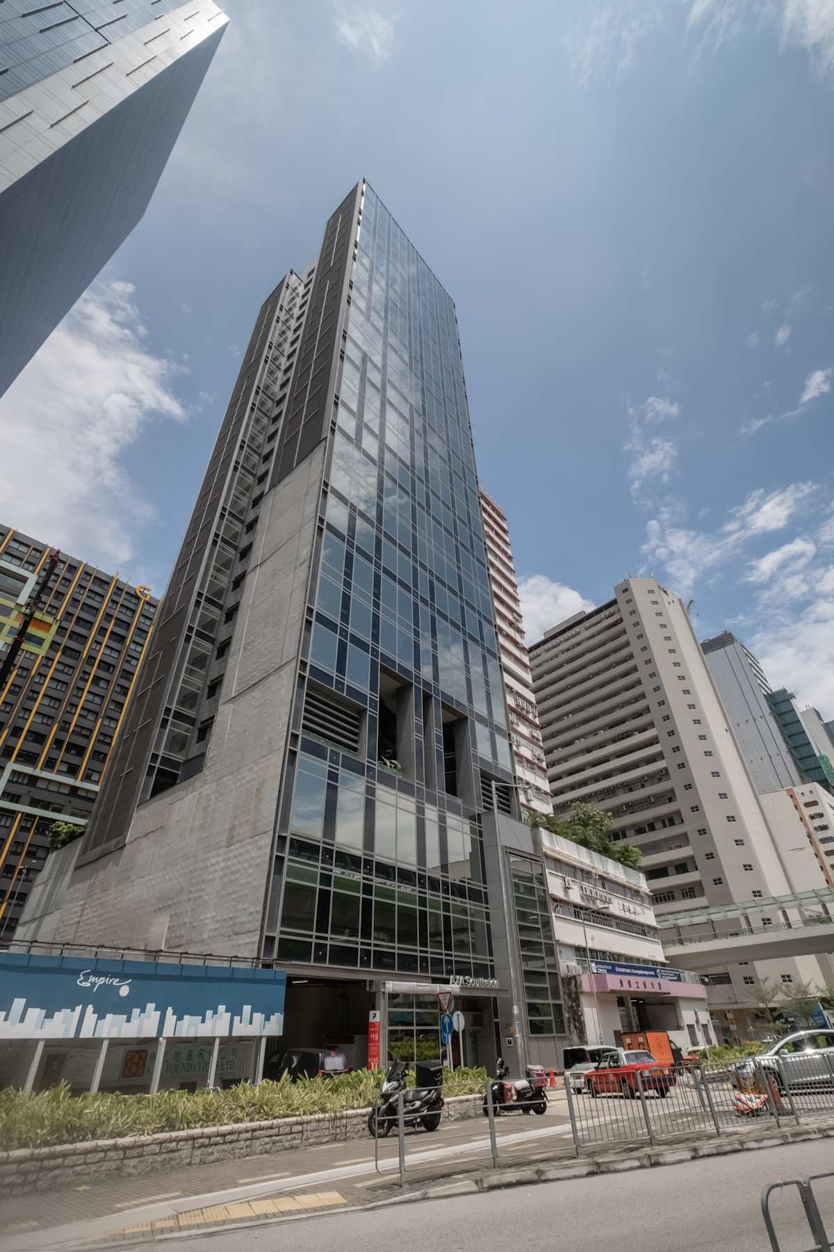 38 Wong Chuk Hang Road - Spaces