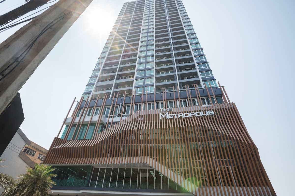 The Metropolis Samrong - IWG (Spaces)