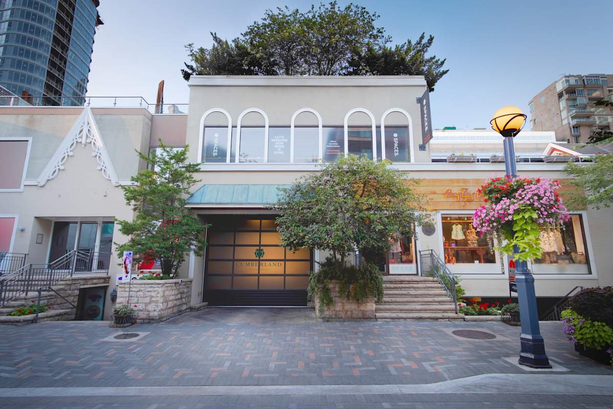 99 Yorkville Avenue - Spaces