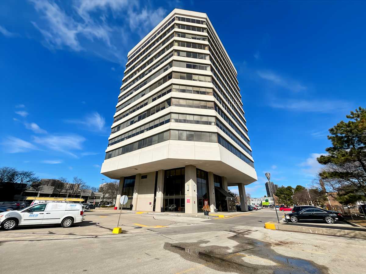 Etobicoke, 10 Four Seasons Place, Suite 1000 - Regus