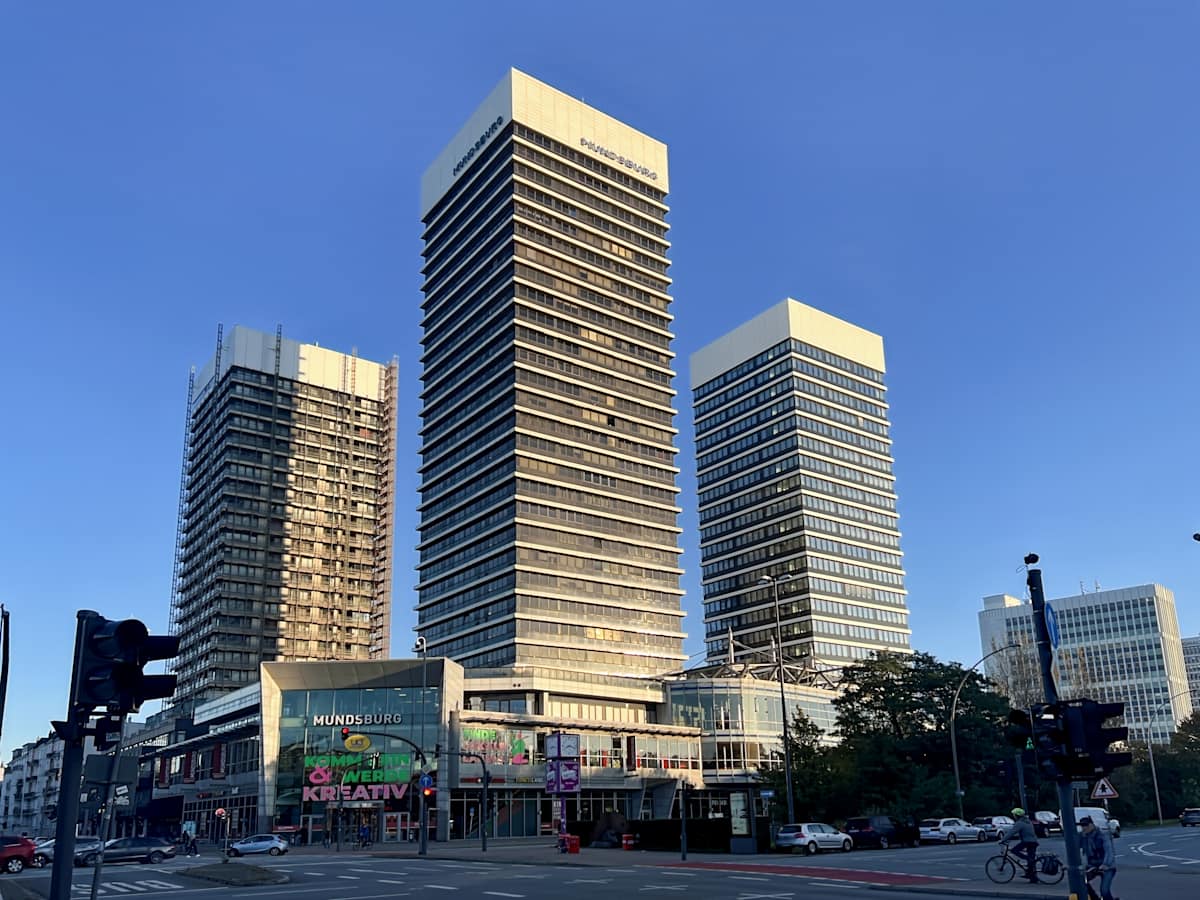 Lighttower, 15th and 16th Floor, 126 - 128 Hanauer Landstr. - Regus