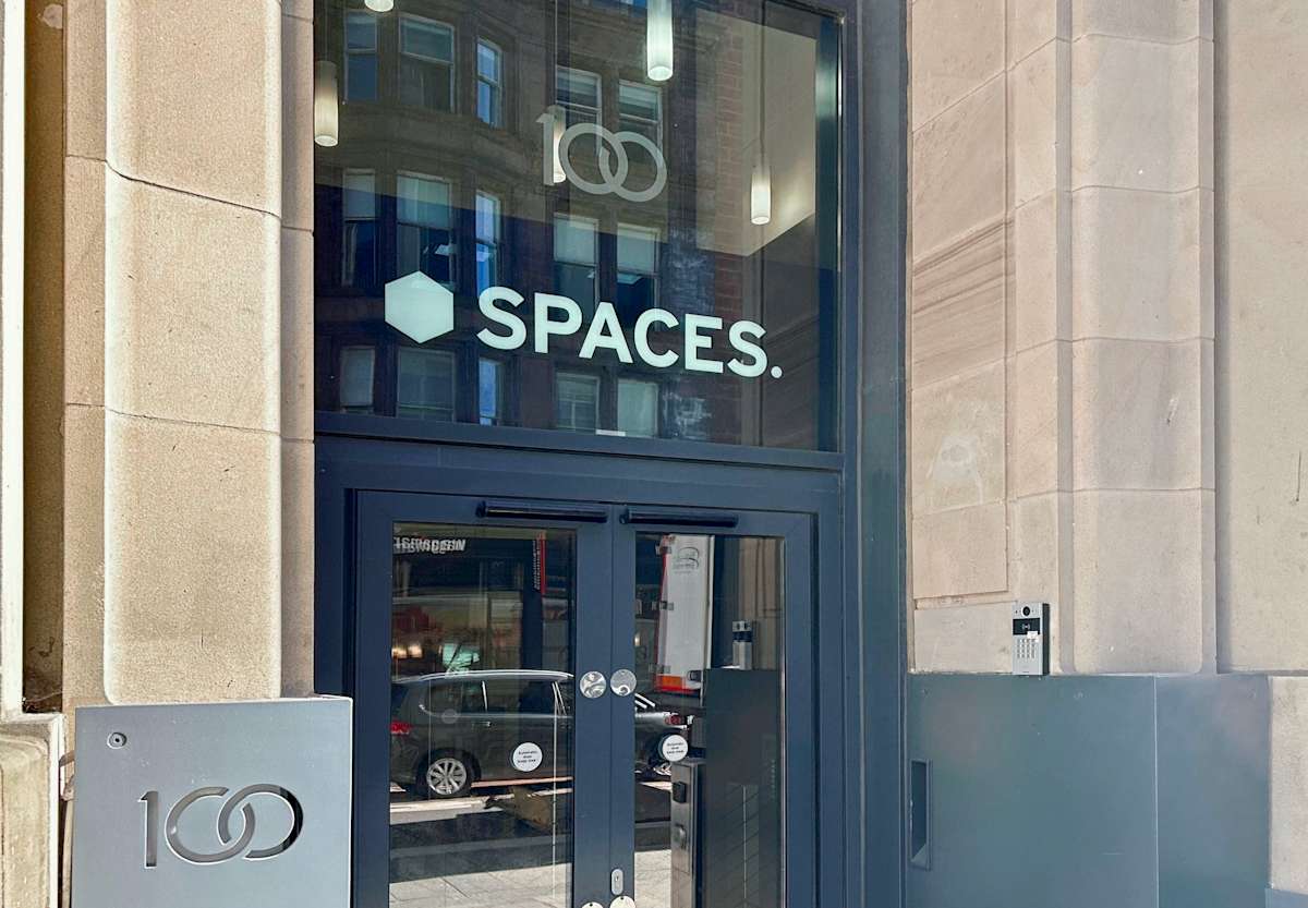 100 - 104, West George Street - Spaces