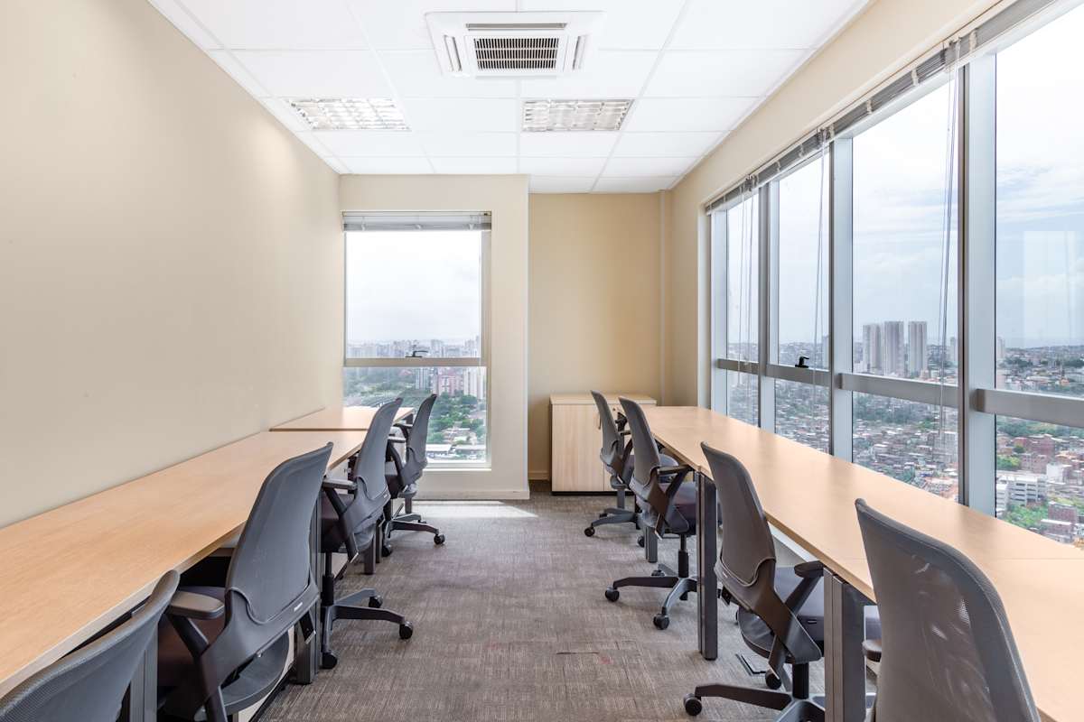 Edificio Mundo Plaza Center, 33rd Floor, Av. Tancredo Neves, 620, Caminho das Arvores - Regus