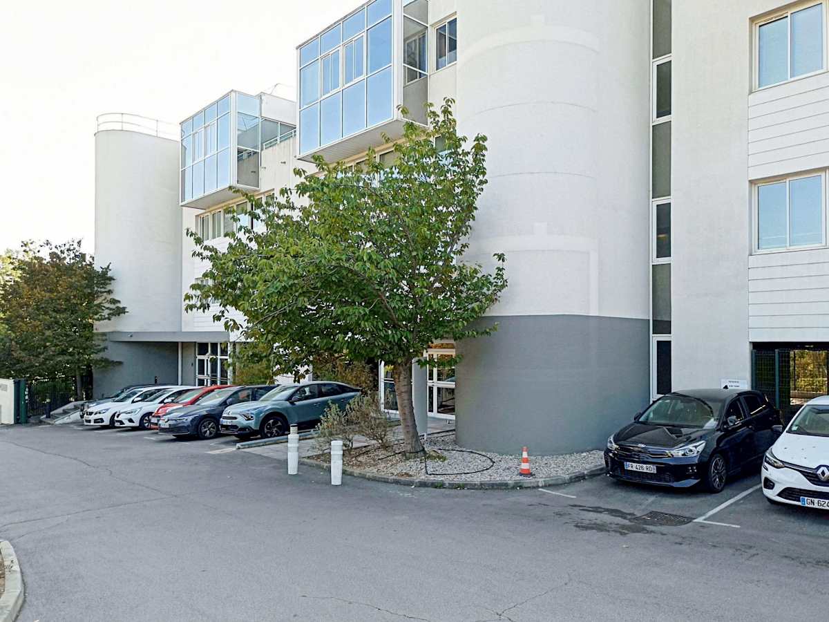 450 Rue Baden Powell - Regus