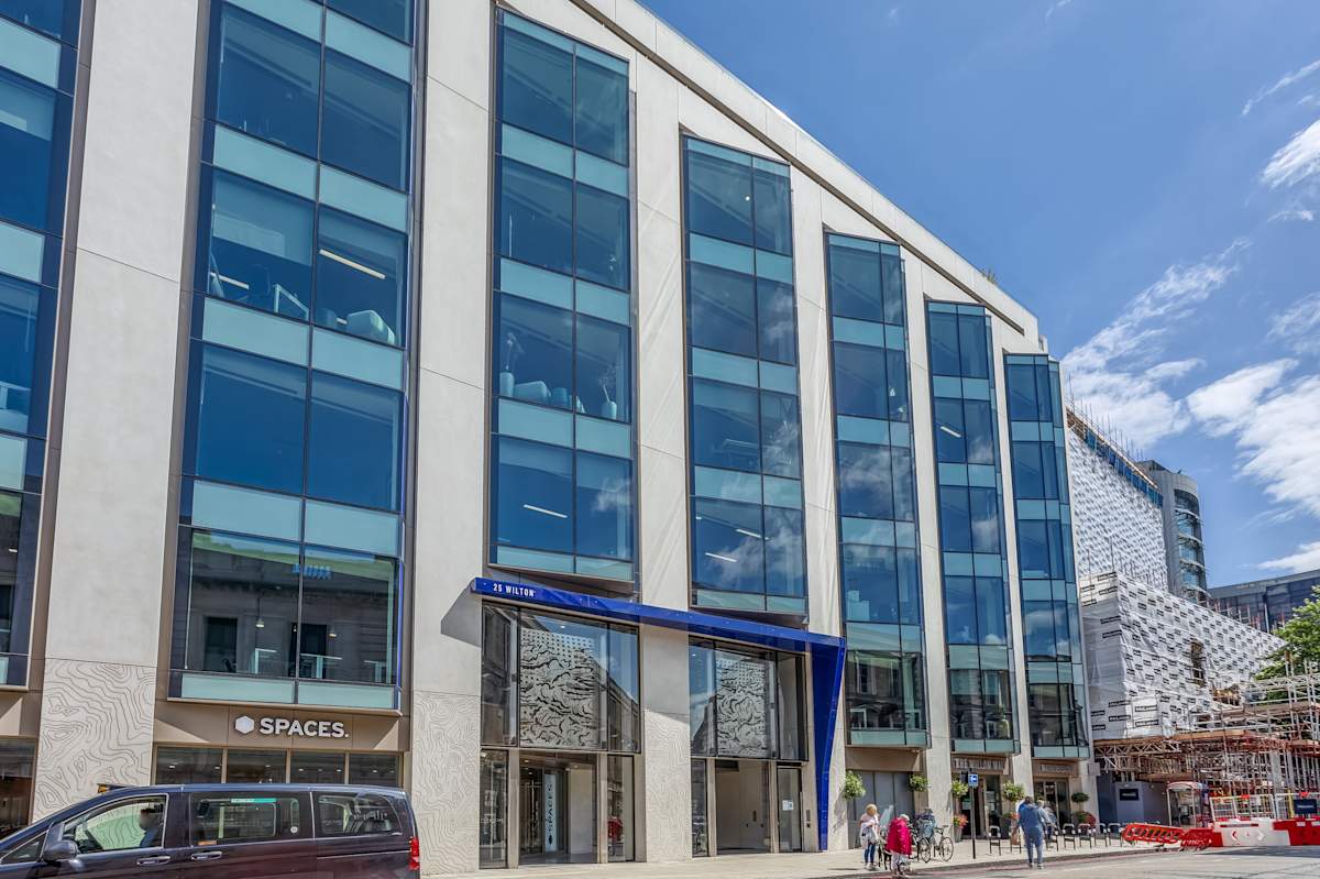 25 Wilton Road - Spaces