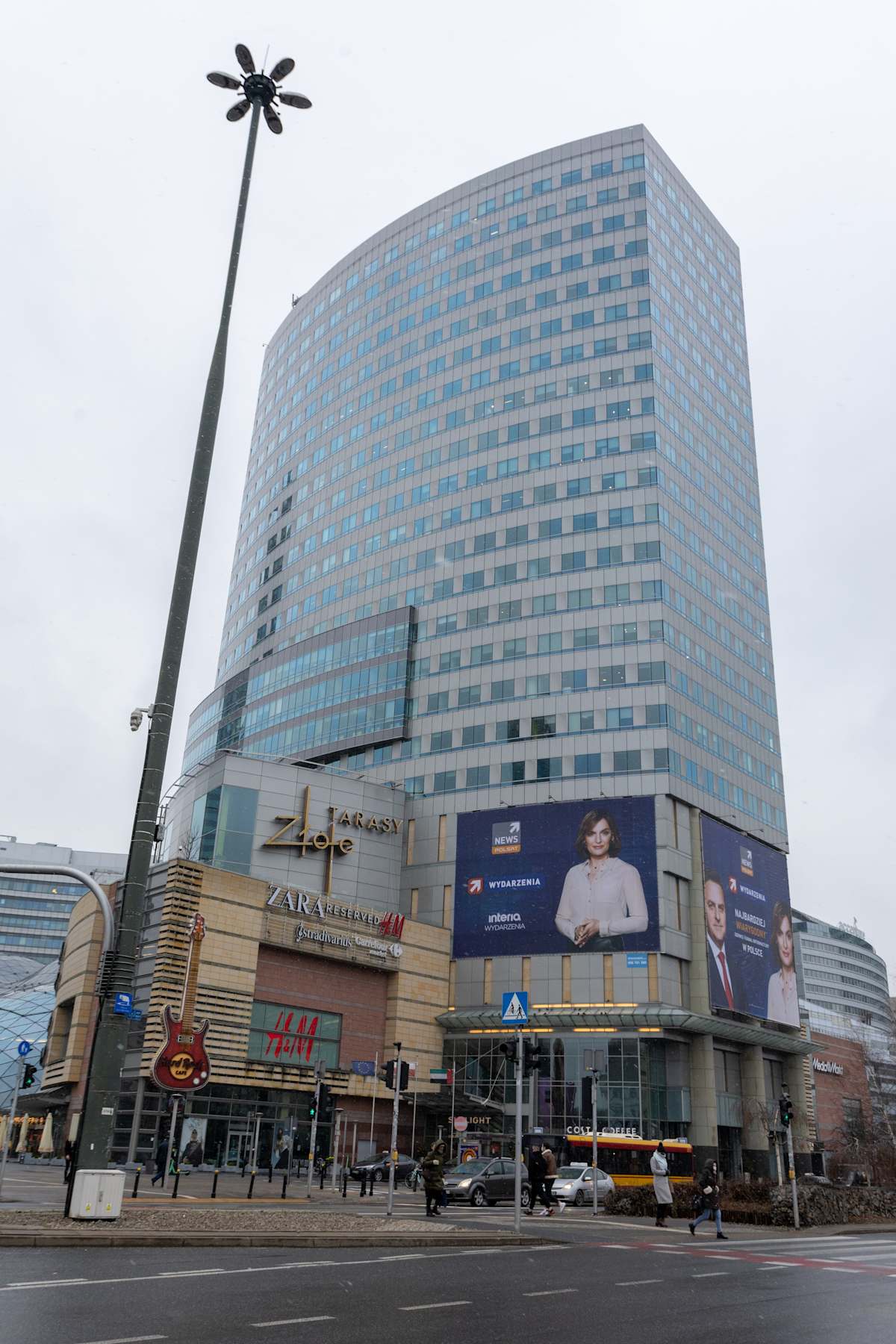 Skylight Building, Zlote Tarasy, Ul. Zlota 59 (Jerozolimskie Street) - Regus