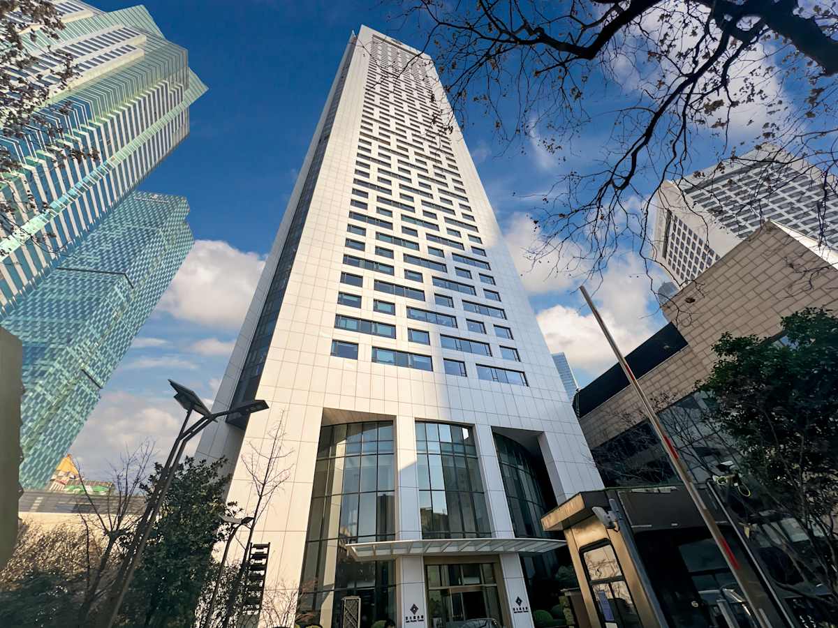 8th Floor Jinling Hotel Asia Pacific Tower, 2 Hanzhong Road - Regus