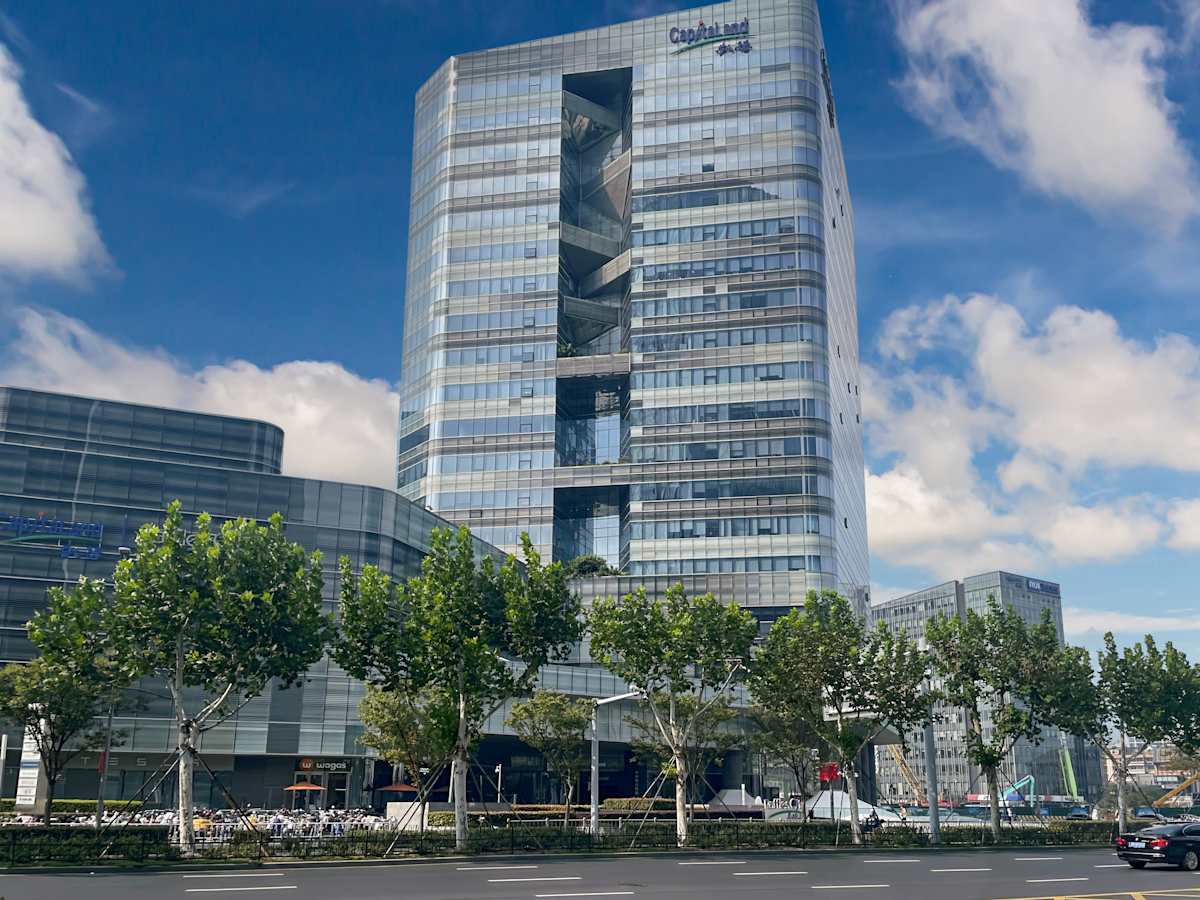 8 F, Raffles City, 99 South Daqing Road - Regus