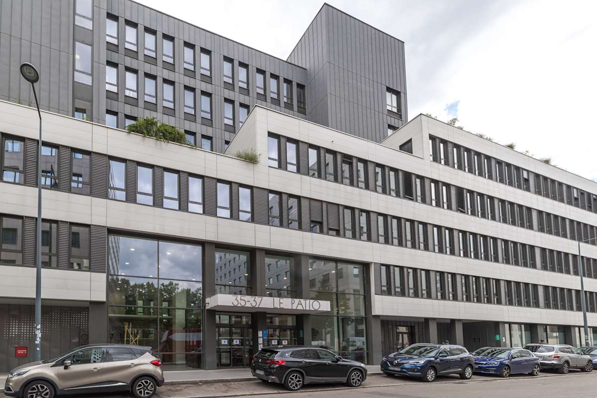 35-37 Rue Louis Guérin, Immeuble Le Patio - Regus