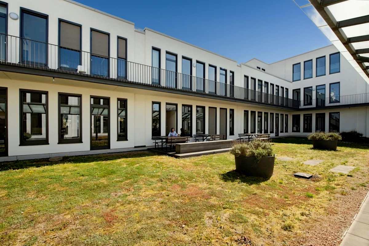 2-6 GF, 2nd, 3rd, 4th floor, Ottenser Hauptstrasse - Regus