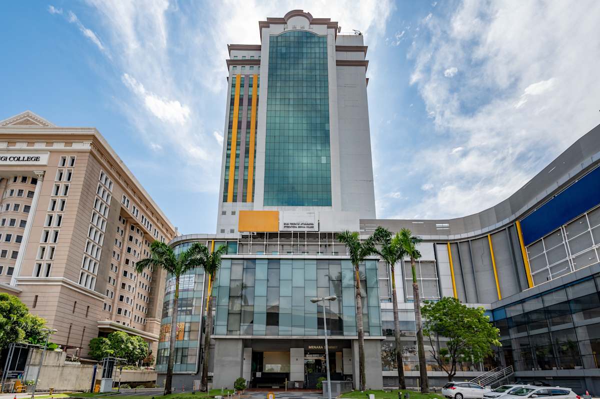 Suite 9.01, Level 9, Persiaran Kewajipan, Menara Summit - Regus