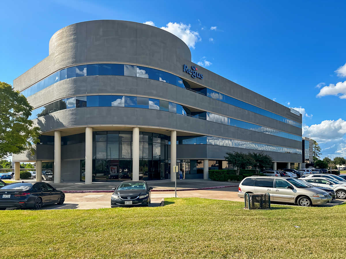 8300 Cypress Creek Pkwy