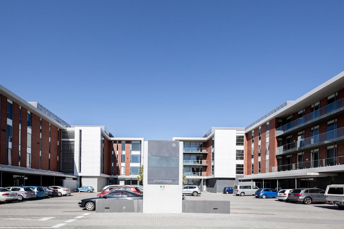 1 Bridgeways, Bridgeway, Century City - Spaces