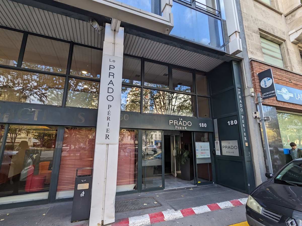 180 Avenue du Prado - Regus