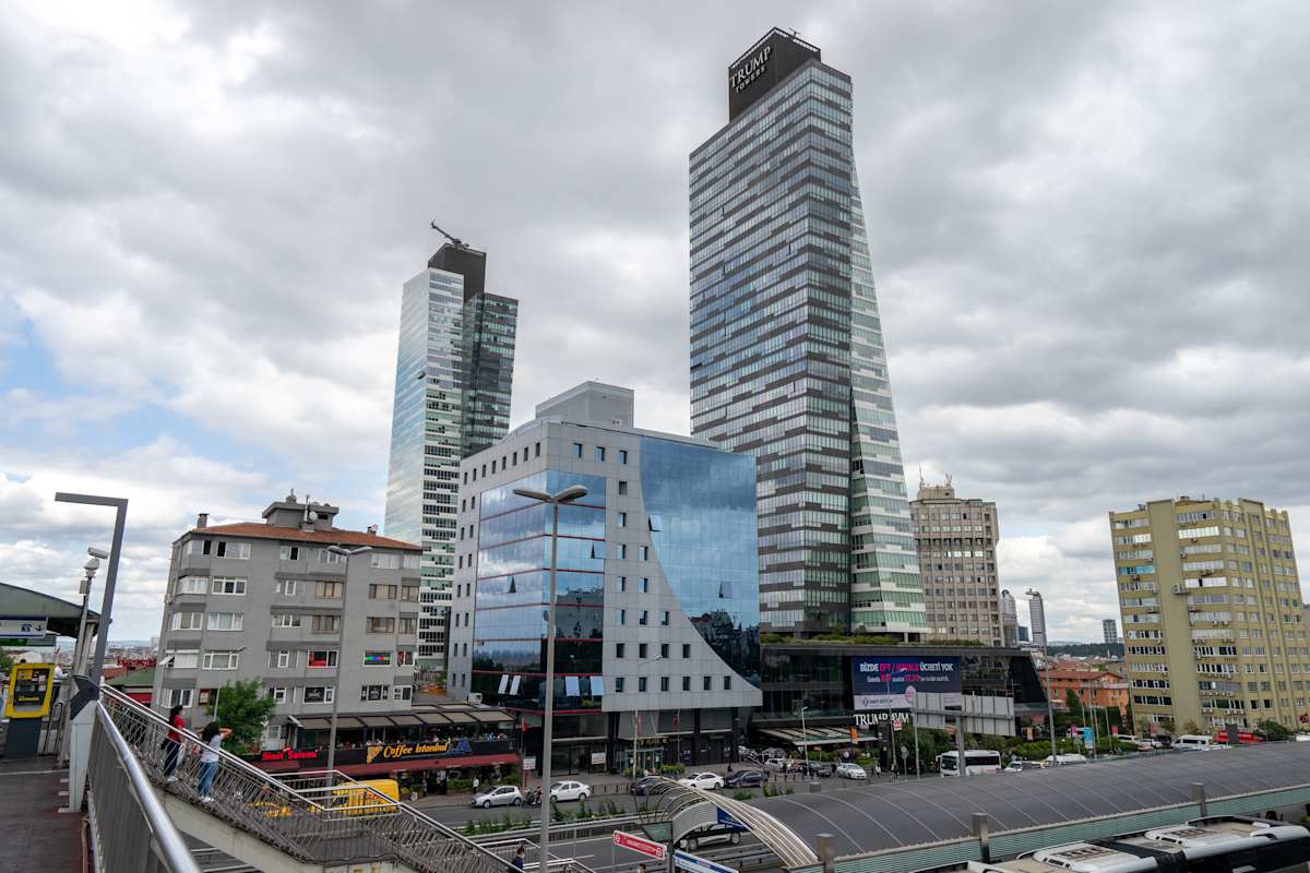 Trump Towers, Tower 2, floor 18, Mecidiyeköy Yolu Cad 12, Kuştepe Mah - IWG (Regus)