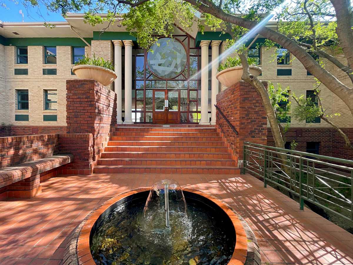 Ground Floor, 6 Kikuyu Road, Sunninghill Ext 56 - Regus