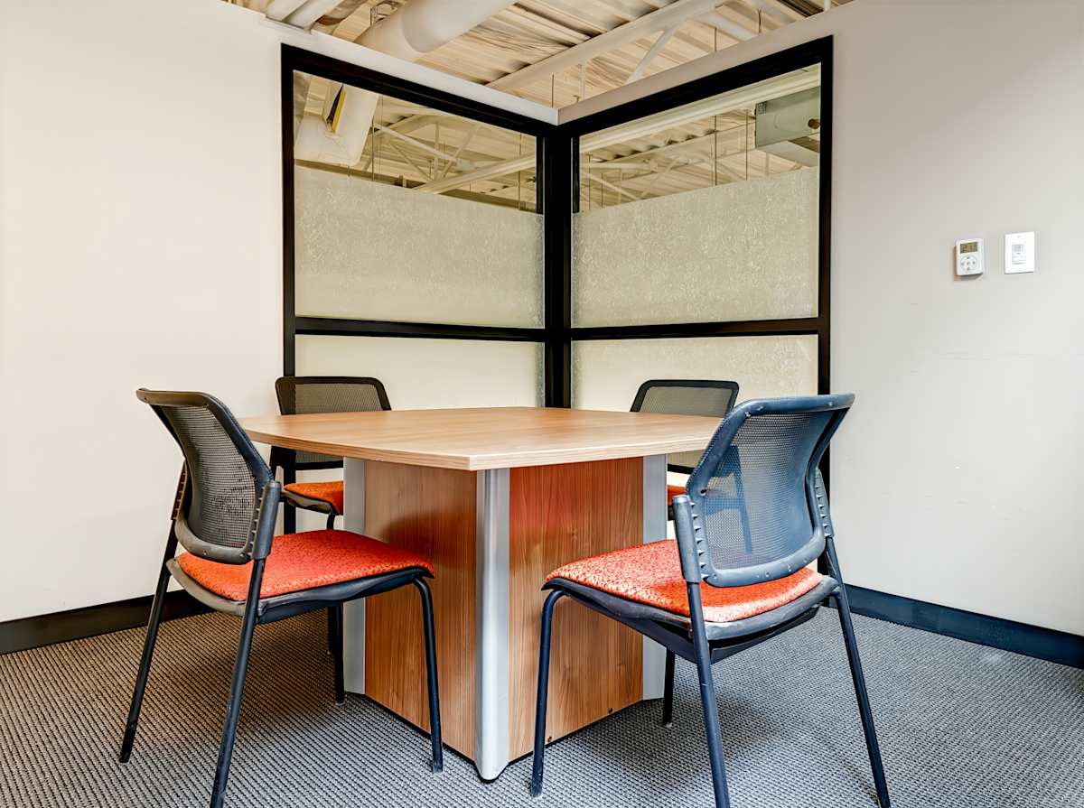 Unit 4, 1st Floor, 180 Northfield Dr W - Regus