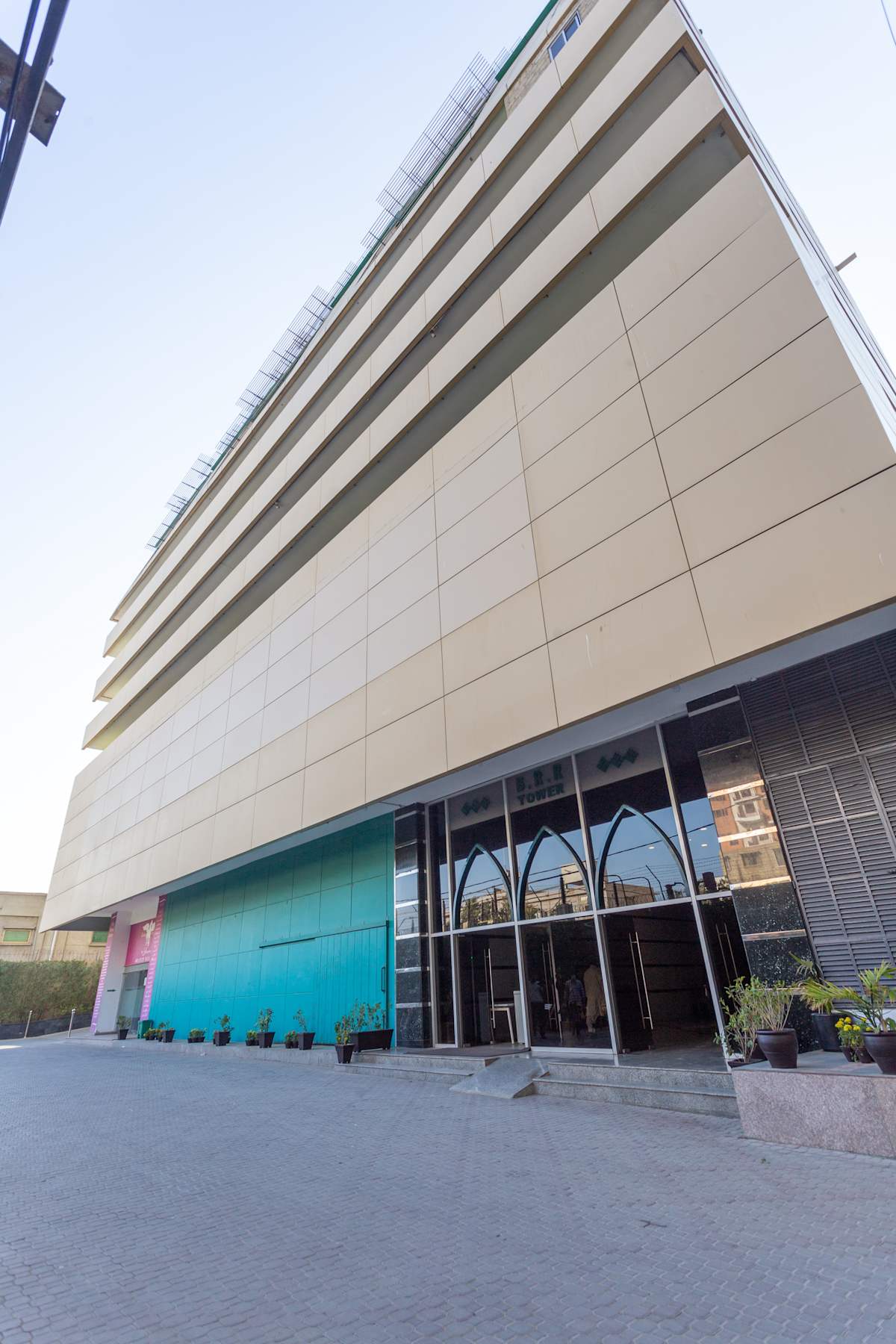 BRR Towers, 13th and 14th Floor, I.I Chundrigar Road - Regus