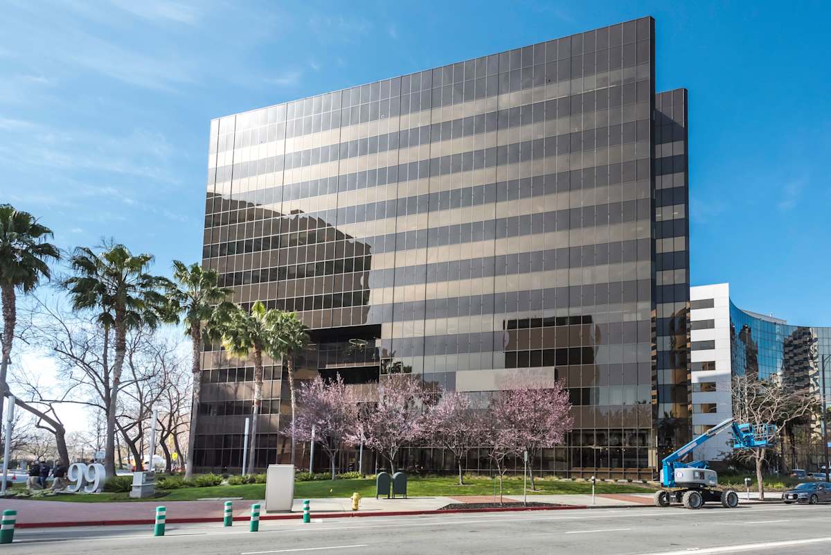 99 Almaden Blvd