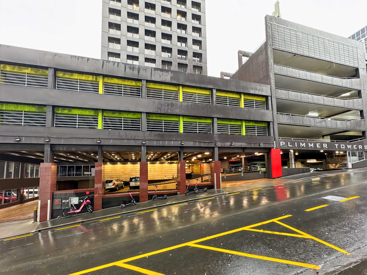 Level 31, Plimmer Towers, 2-6 Gilmer Terrace - Regus