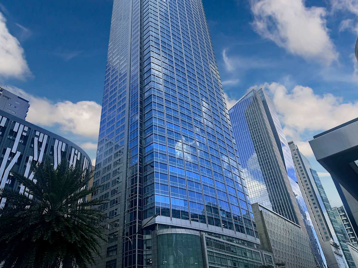 PBCom Tower , Level 40, PBCom Tower, 6795 Ayala Avenue corner V.A. Rufino Street, Makati City - Regus