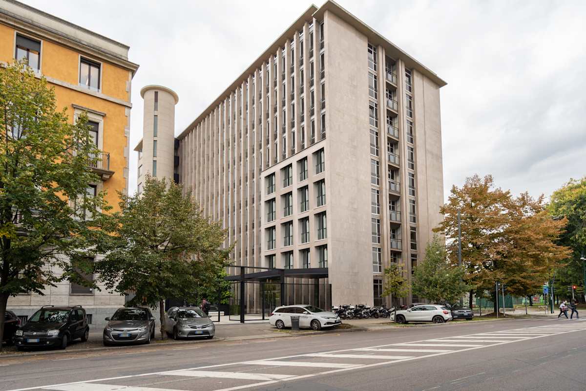 Floor 7th, 7 Via Pietro Paleocapa - Regus