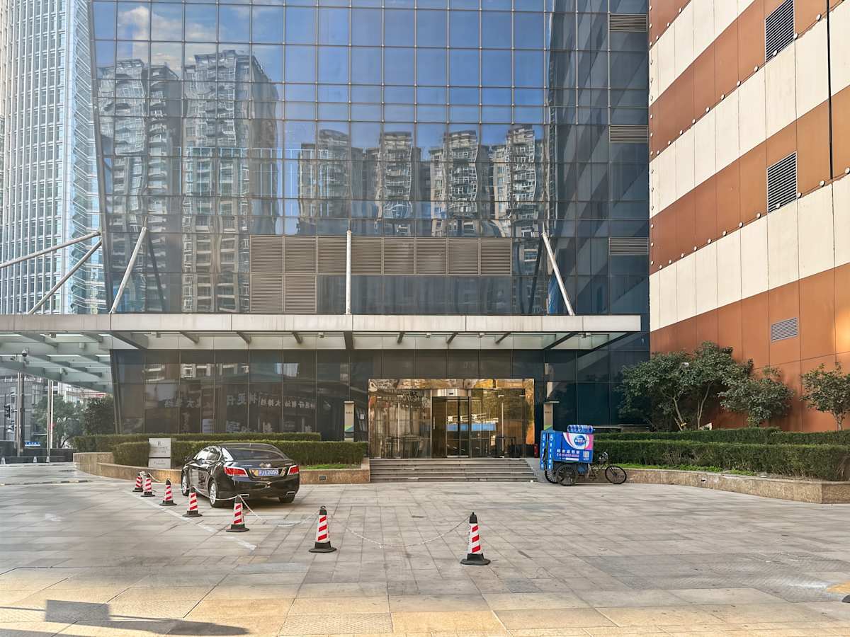 Shanghai, Cloud 9, 24/F, Cloud 9 International Plaza, 1018 Changning Road, Changning District - Regus