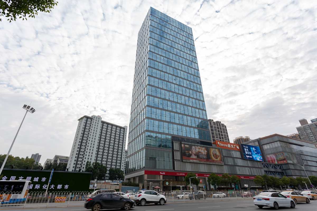 Wuhan, Chicony Centre, 22/F, Chicony Centre, 10 Luoyu Road, Hongshan District, Hubei Province - Regus