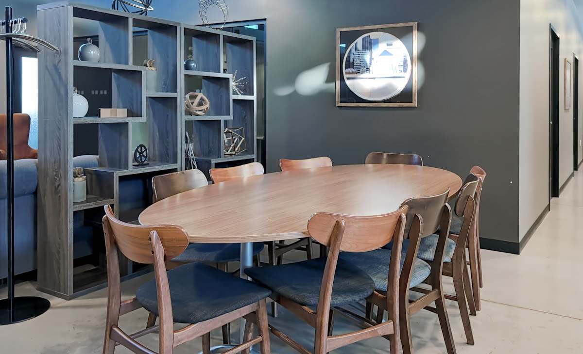 Suite A4, 9131 Keele St - Regus