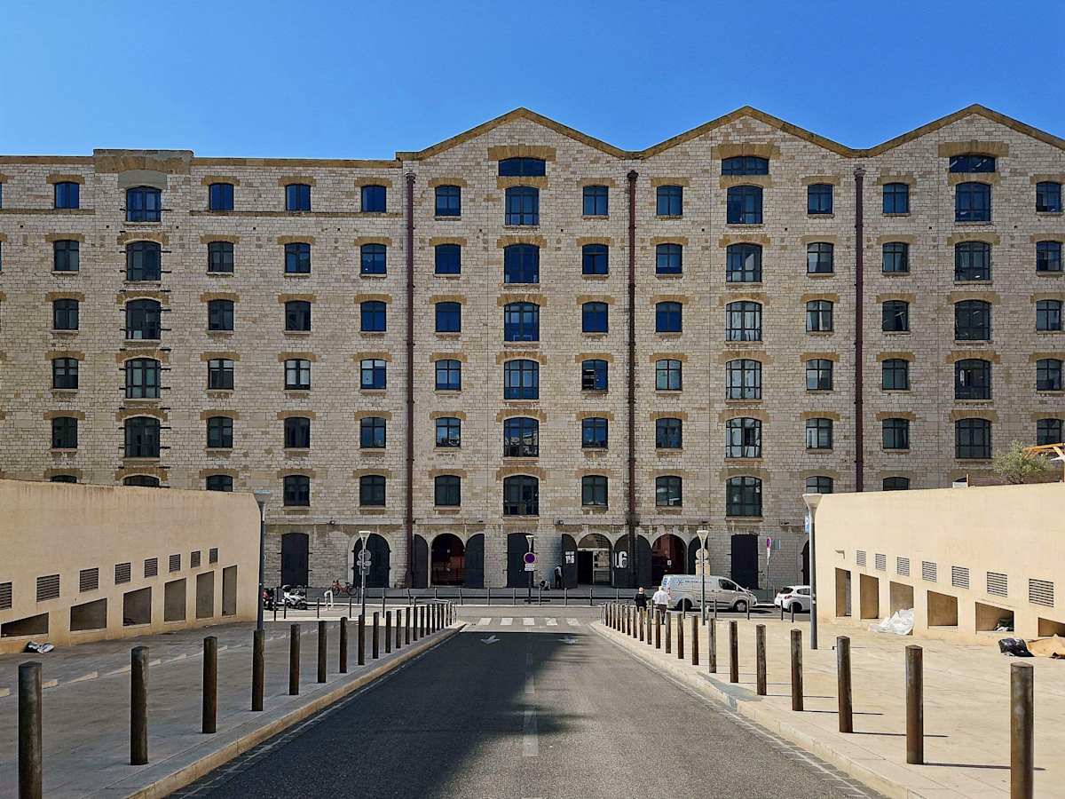 Marseille, Les Docks, 10 Place de la Joliette, Espace Provence - Les Docks Atrium 10.3 - Regus