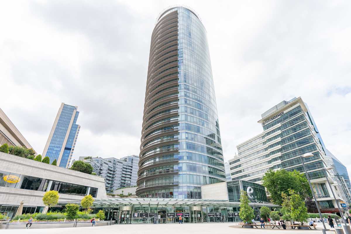 Istanbul, Levent Kanyon - Kanyon Ofis Blogu K.6 Mecidiyekoy, 185 Buyukdere Cad, Levent - Regus