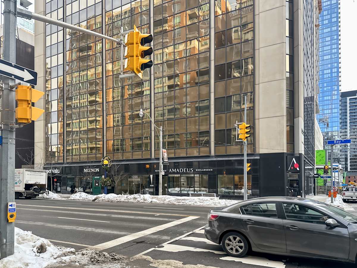 1235 Bay Street, Floors 5 & 7 - Regus