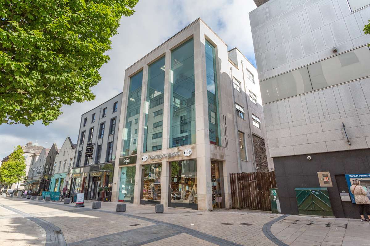 The Gallery, The Old Savoy Complex, 13 Bedford Row - Regus