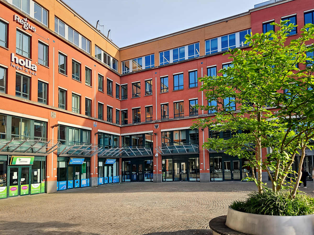Den Bosch Central Station, 91-105 Stationsplein, 1st and 4th floor - Regus