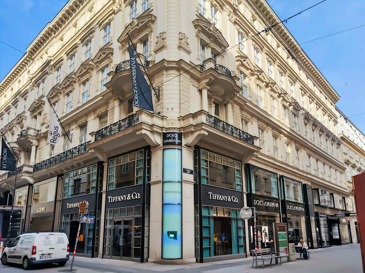8–10 - Regus