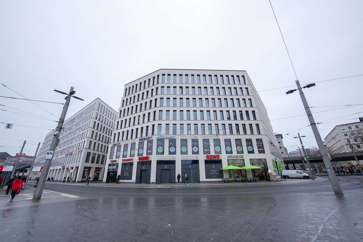 Bahnhofsplatz 42 - IWG (Regus)