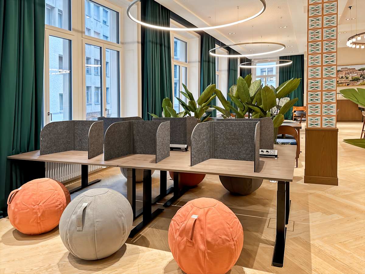 11 Bahnhofquai - IWG (Regus)