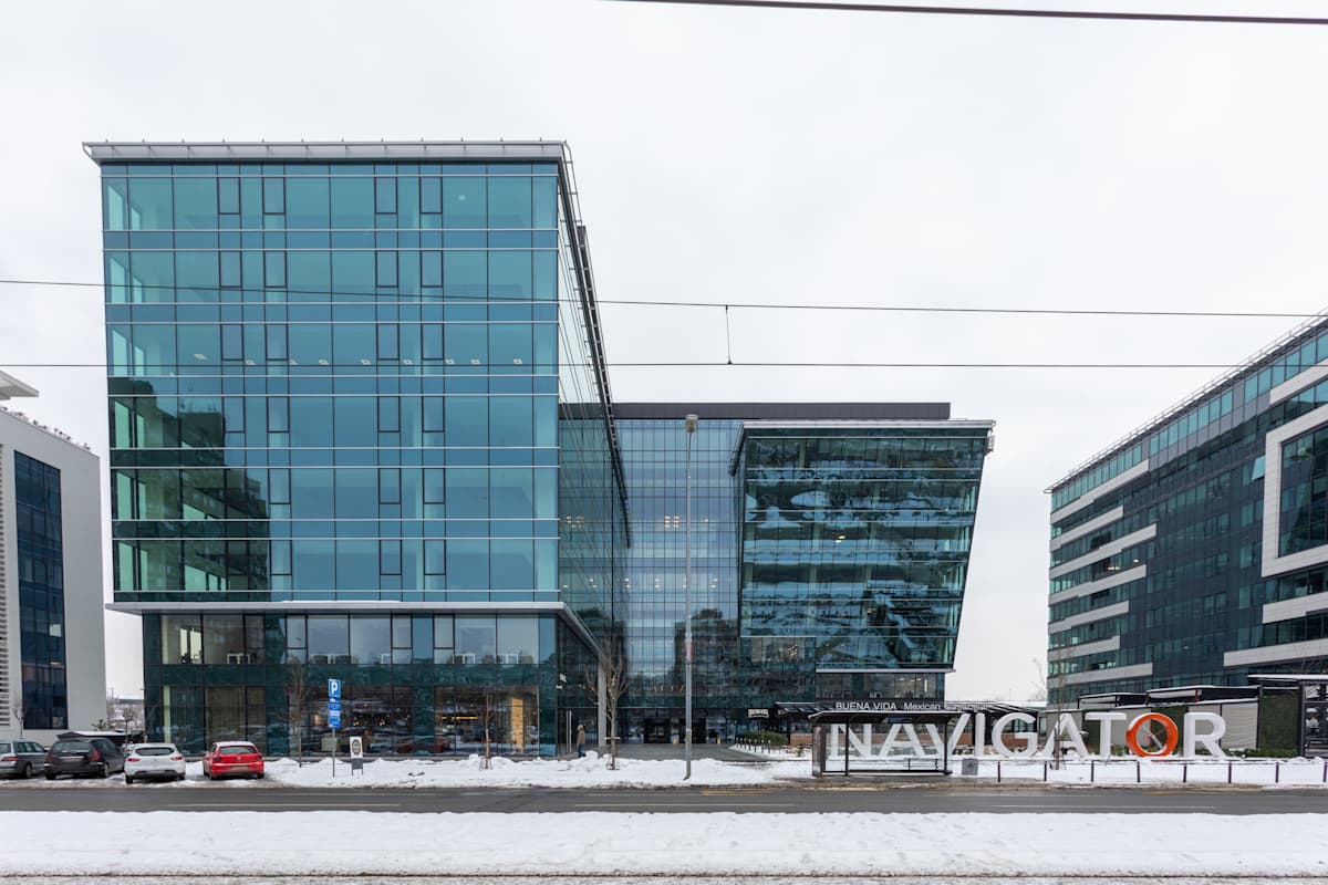 1i - IWG (Regus)