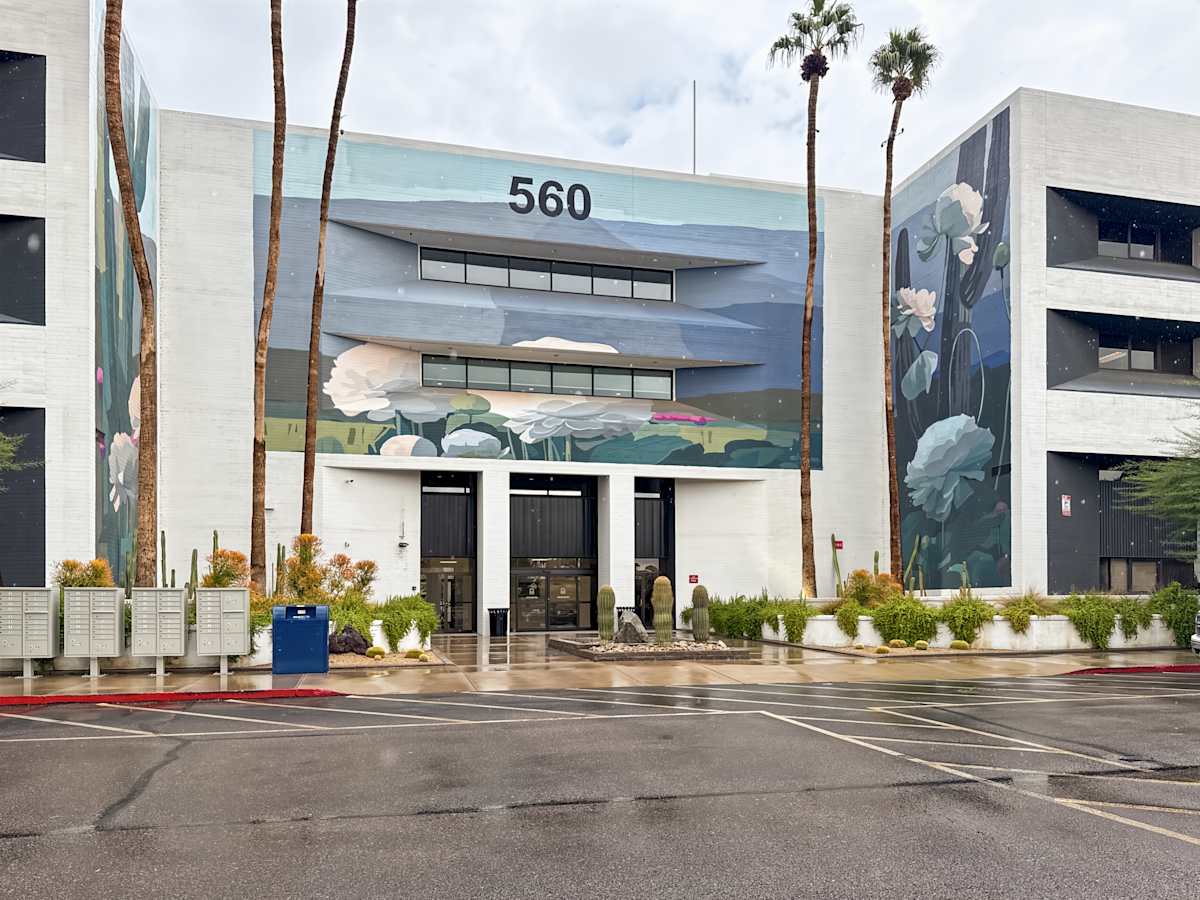 560 W Brown Rd