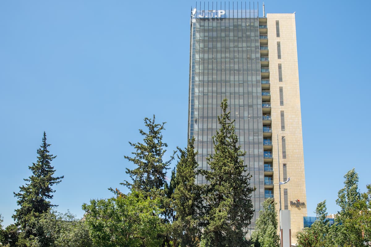 Gati Tower - IWG (Regus)