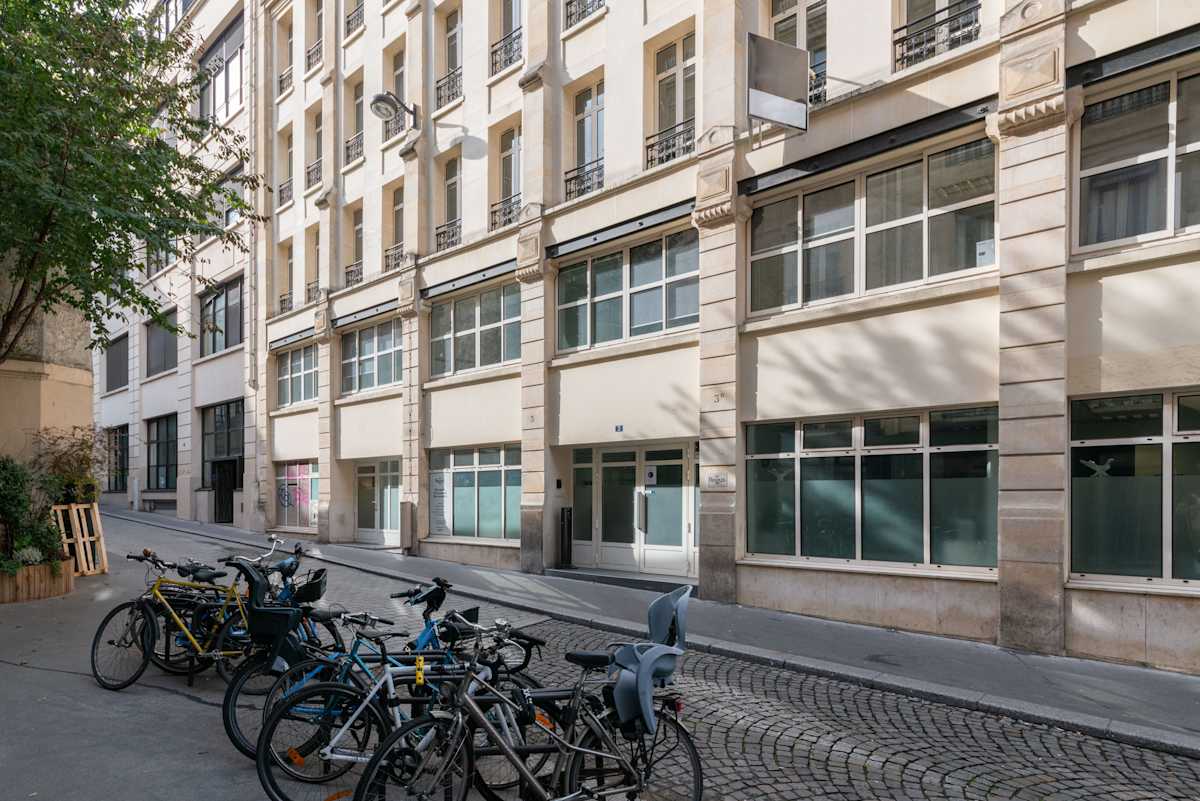 3B Rue Taylor,CS 20004,CEDEX 10 - Hq