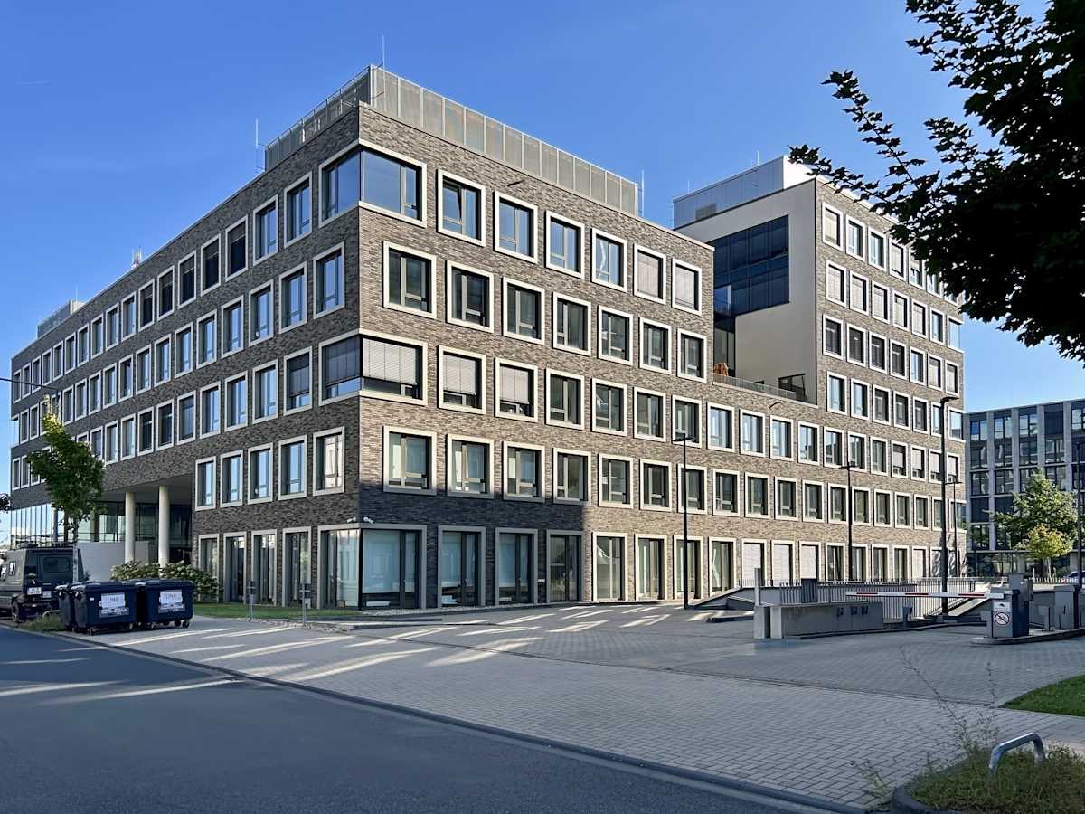 6th floor,Erna-Scheffler-Strasse 1a - Regus