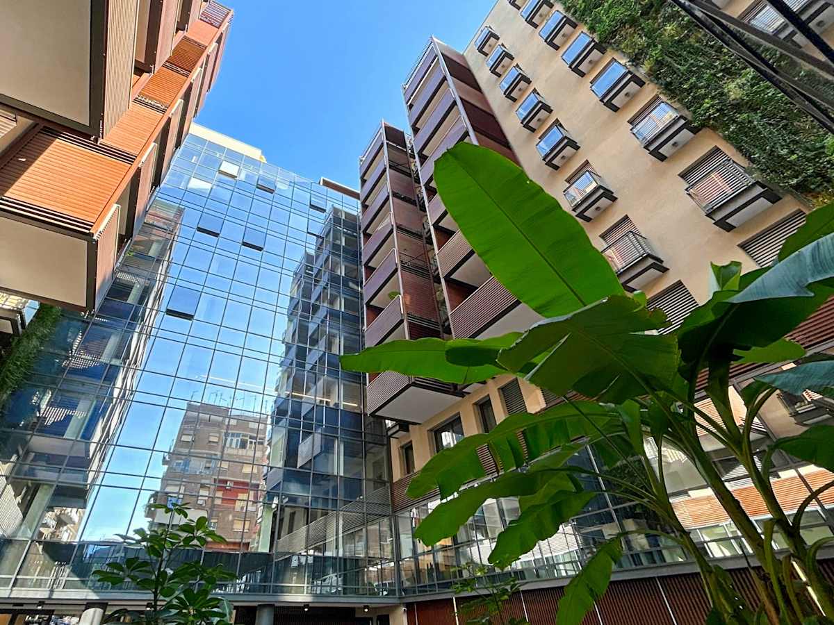Via Crescenzo del monte n 29 - Regus