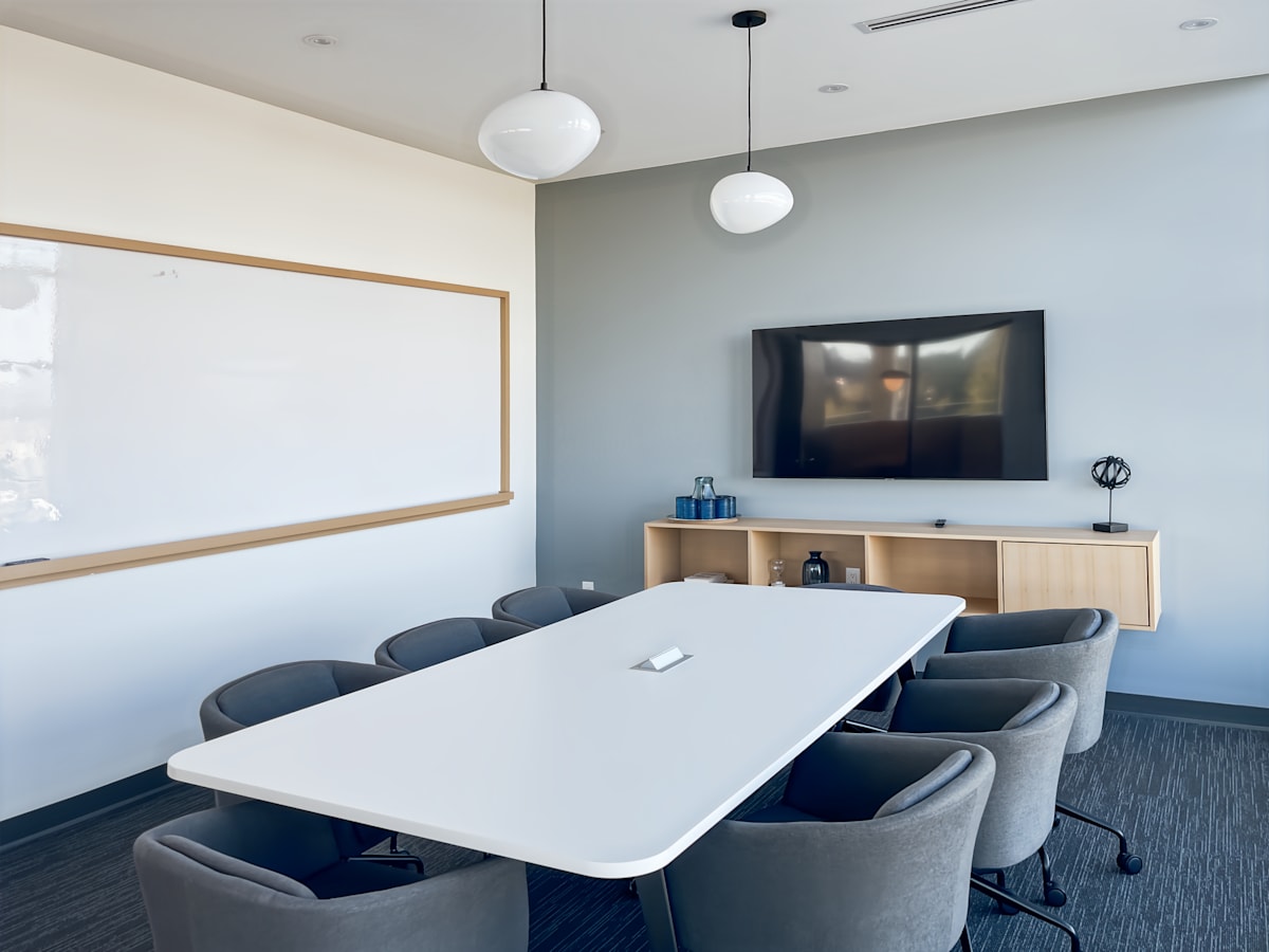 3211 152nd Street,Suite 402 - Spaces