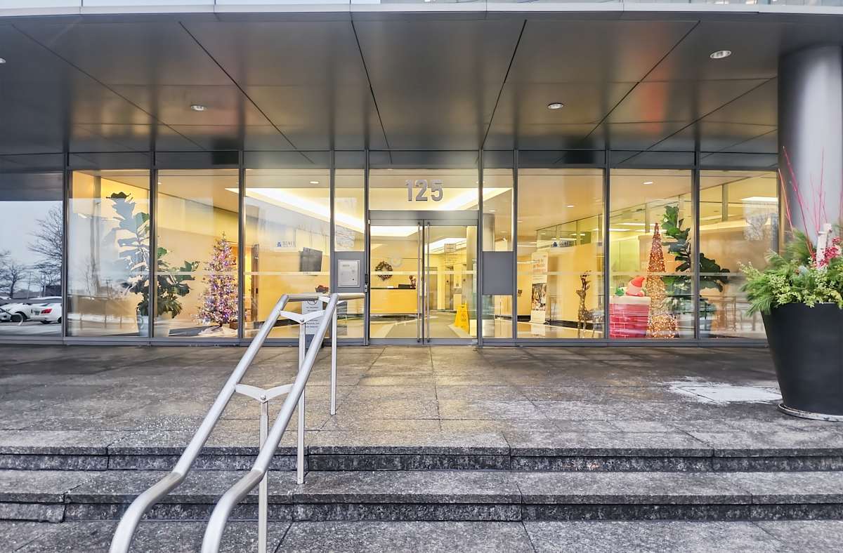 125 COMMERCE VALLEY DR. W,Suite 802 - Regus