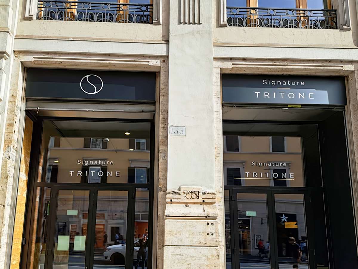 132 Via del Tritone - Signature