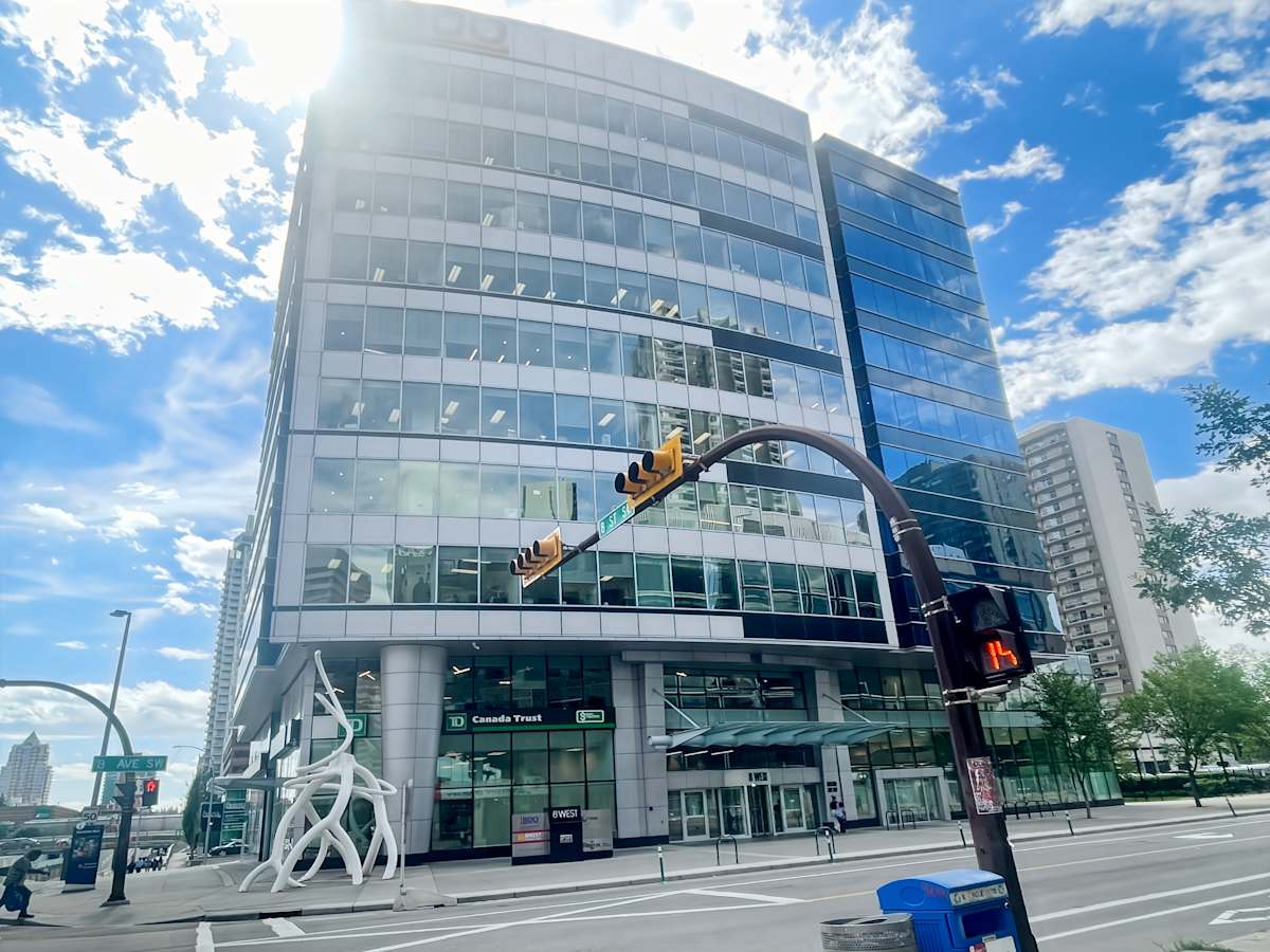 903-8th Avenue SW,Suite 900 - Regus