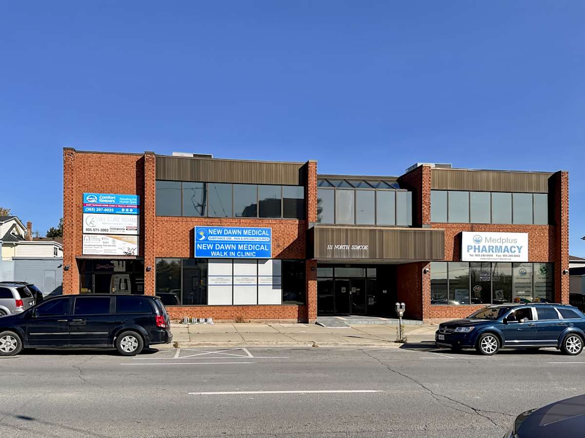 111 Simcoe Street N,Suite 206 - Hq